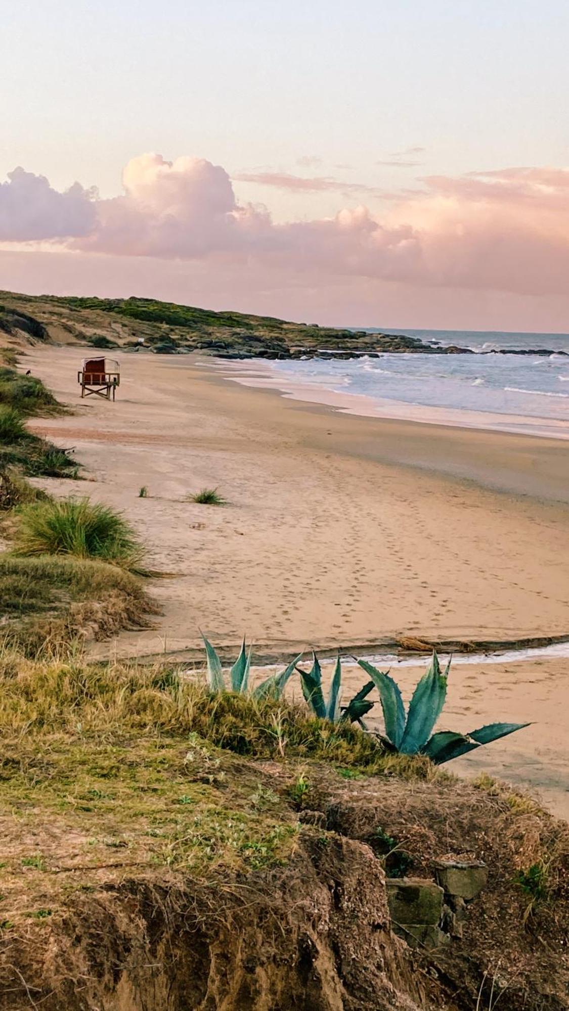 Angelo Guest House Punta Del Diablo Exterior photo